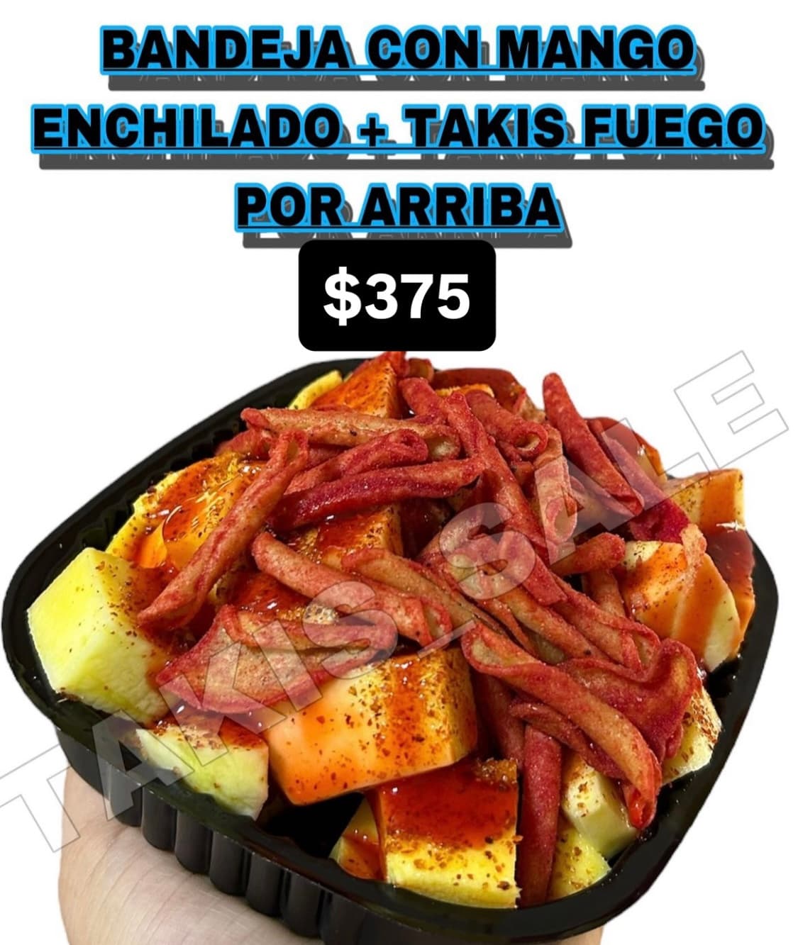 Bandeja de mango enchilado con Takis Fuego